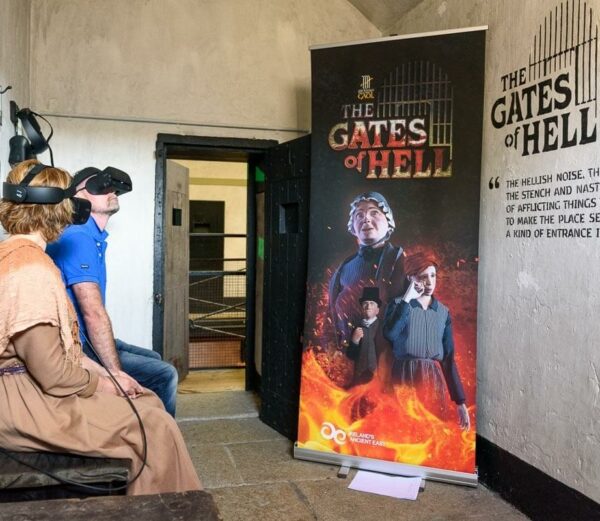 baccana-digital-consulting-virtual-reality-experience-the-gates-of-hell